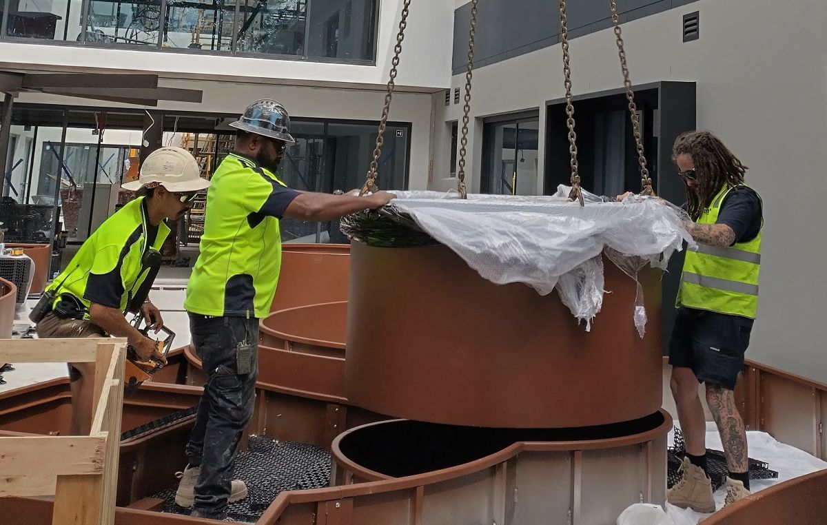 Commercial Series large-format planters