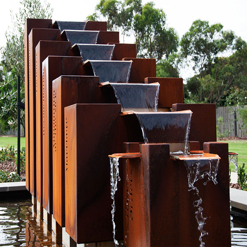 Main-Page-Side-image-mackillop